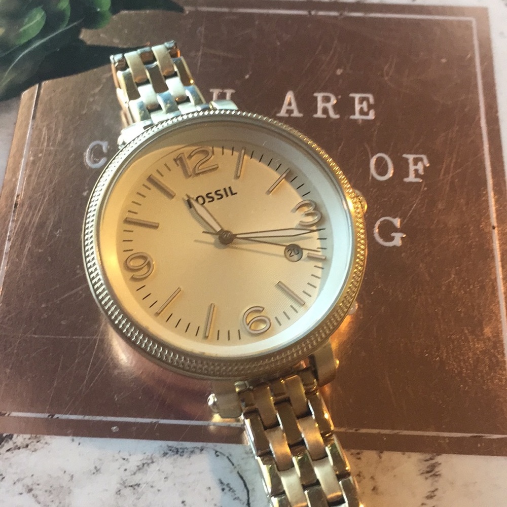 Women’s gold tone watch